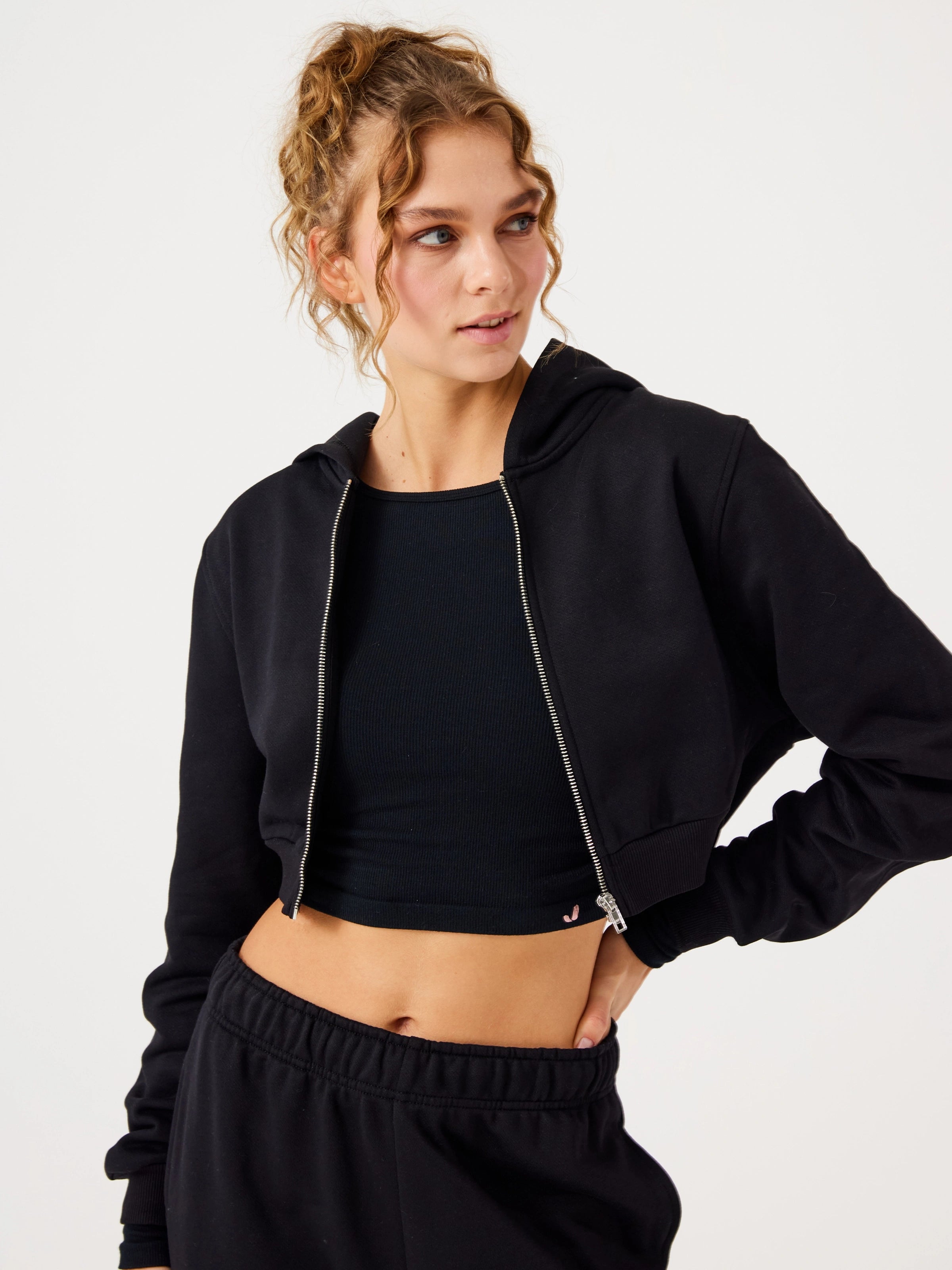 Aura Fermuarlı Crop Hoodie Siyah