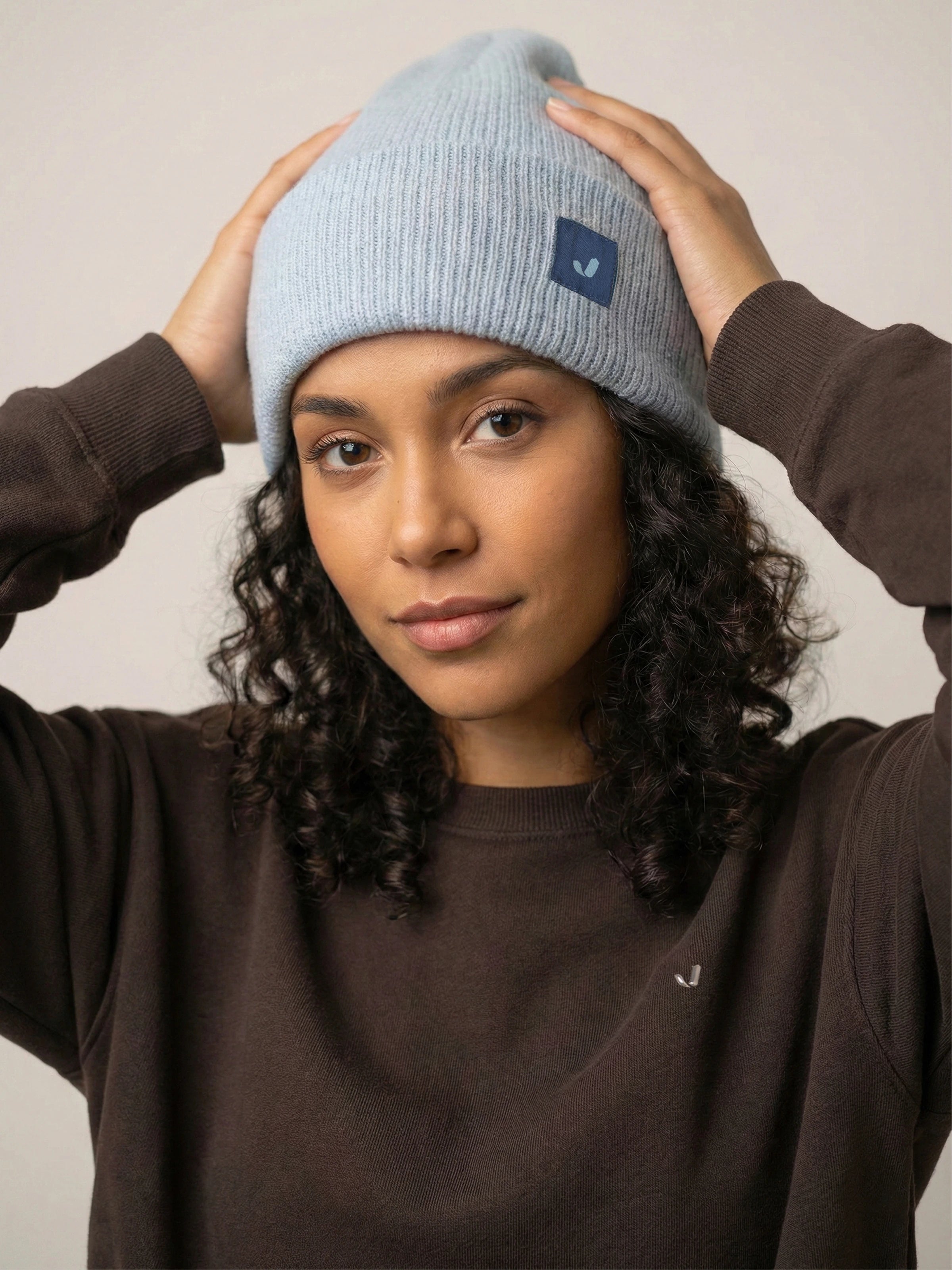 Aura Örgü Bere Mavi