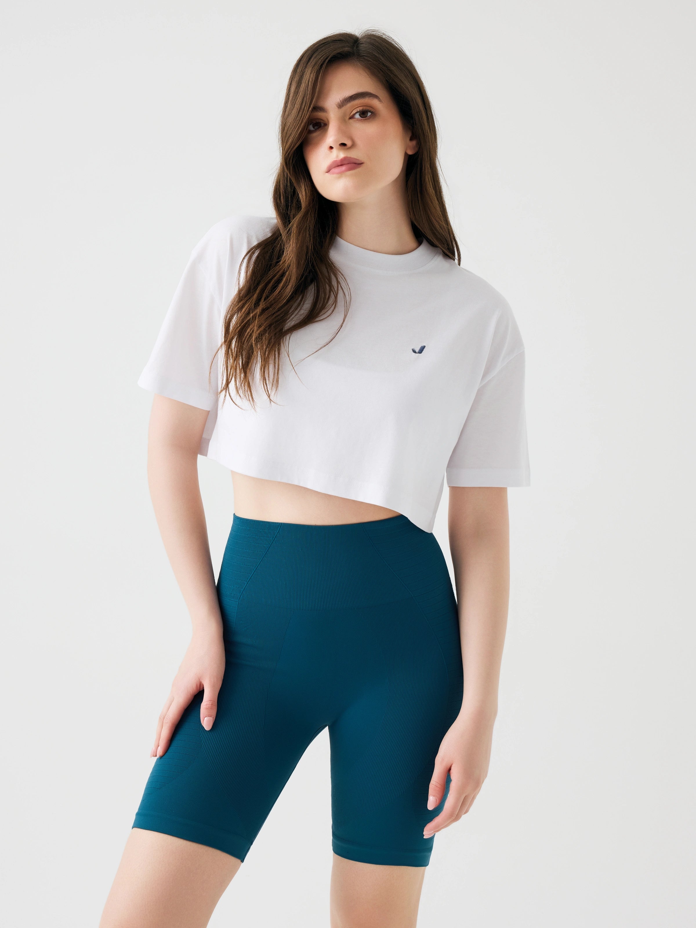 Aura Crop T-Shirt Beyaz