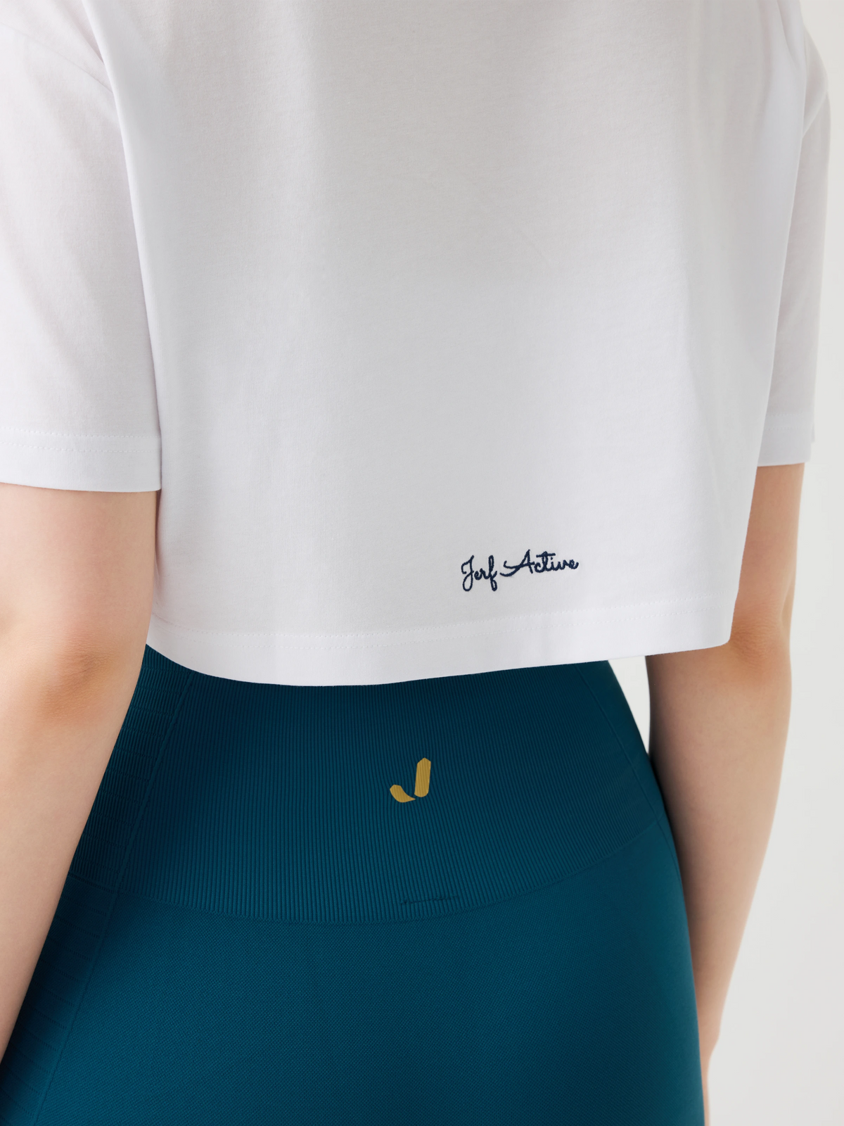 Aura Crop T-Shirt Beyaz