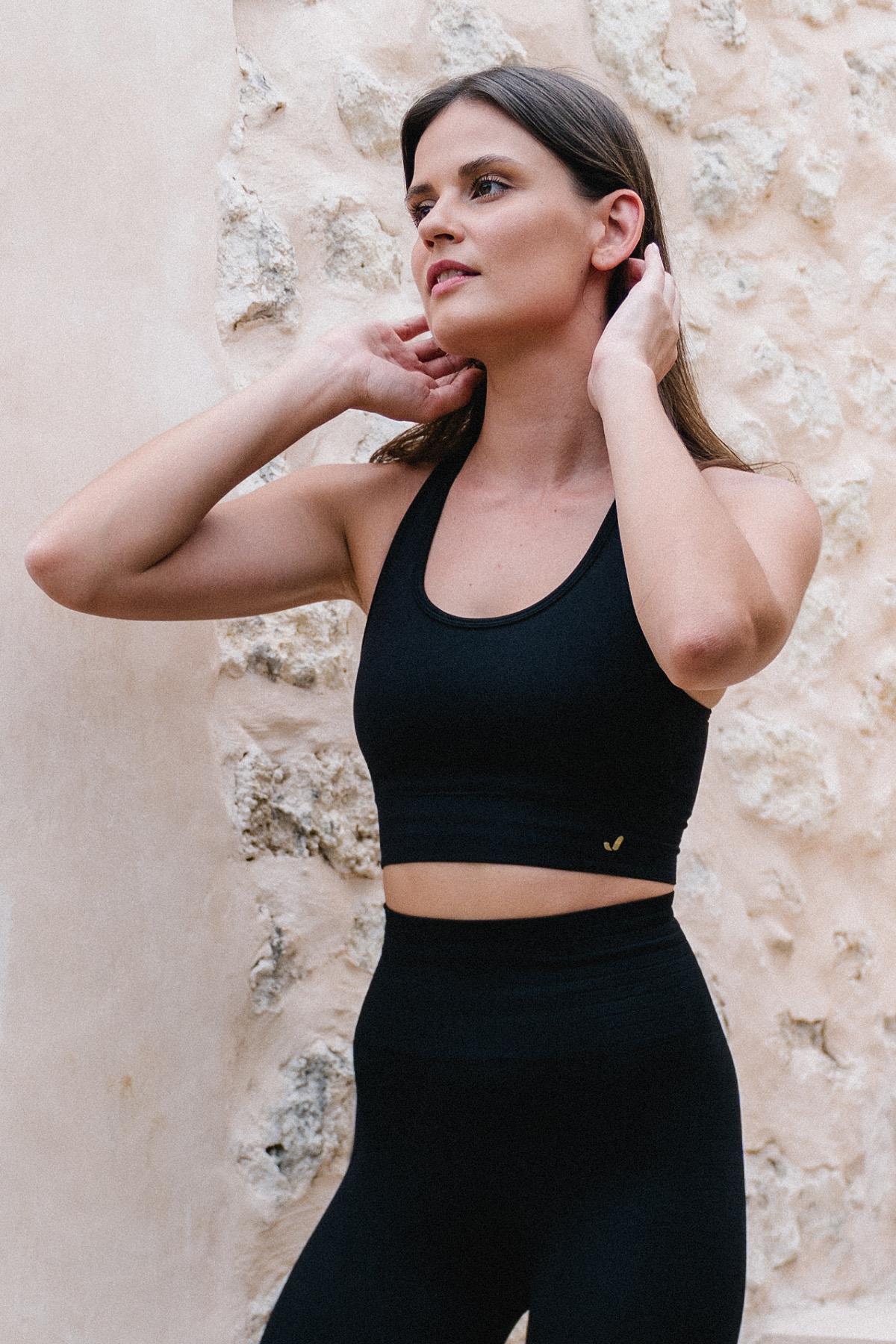 Gela Double Layer Compress Sports Bra Black