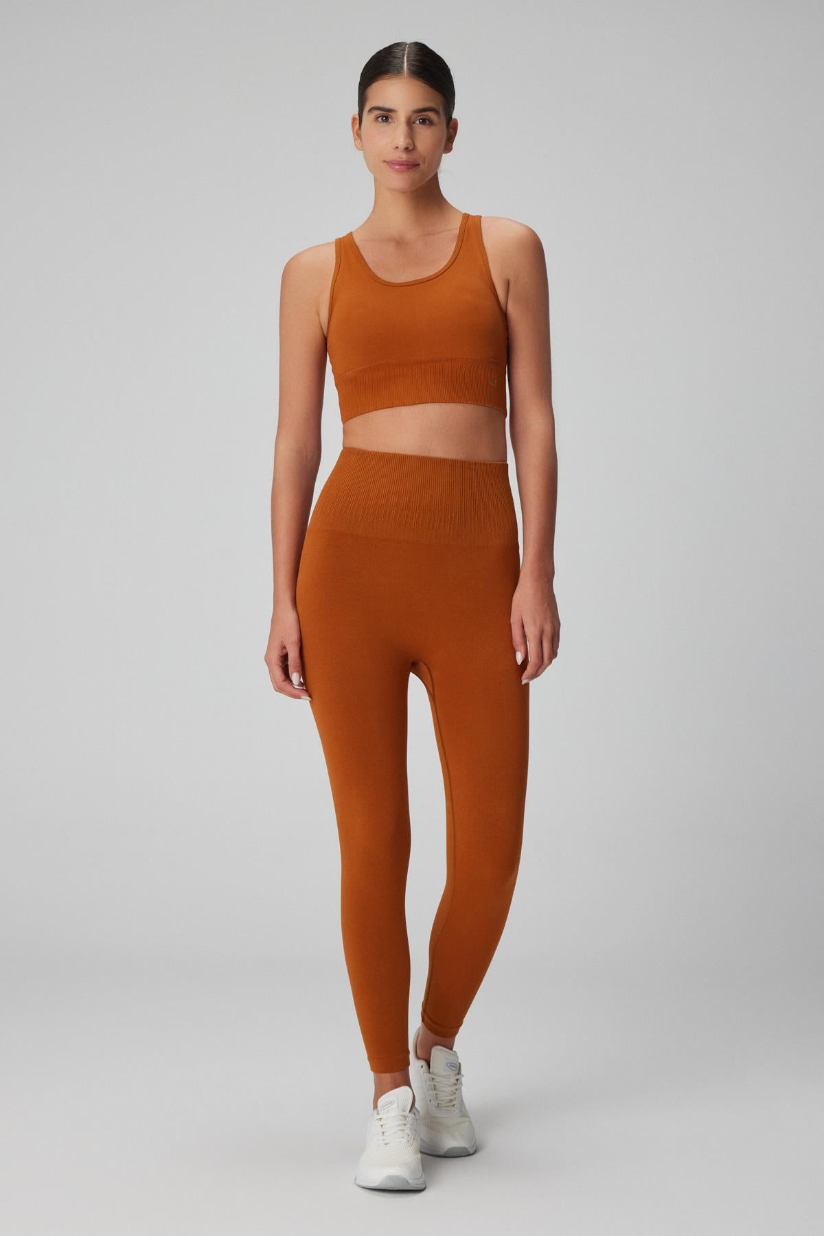 Luz Kemeri Rip Detaylı Yüksek Bel, Sıkılaştırıcı Tayt Badem