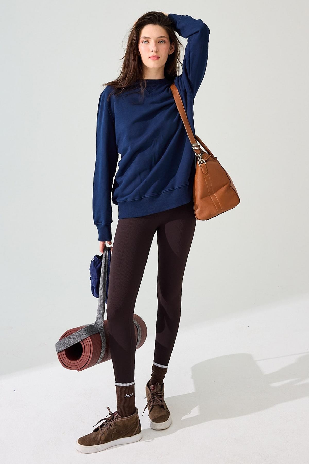 Lydney Kadın V Detaylı Sıfır Yaka Sweatshirt Lacivert