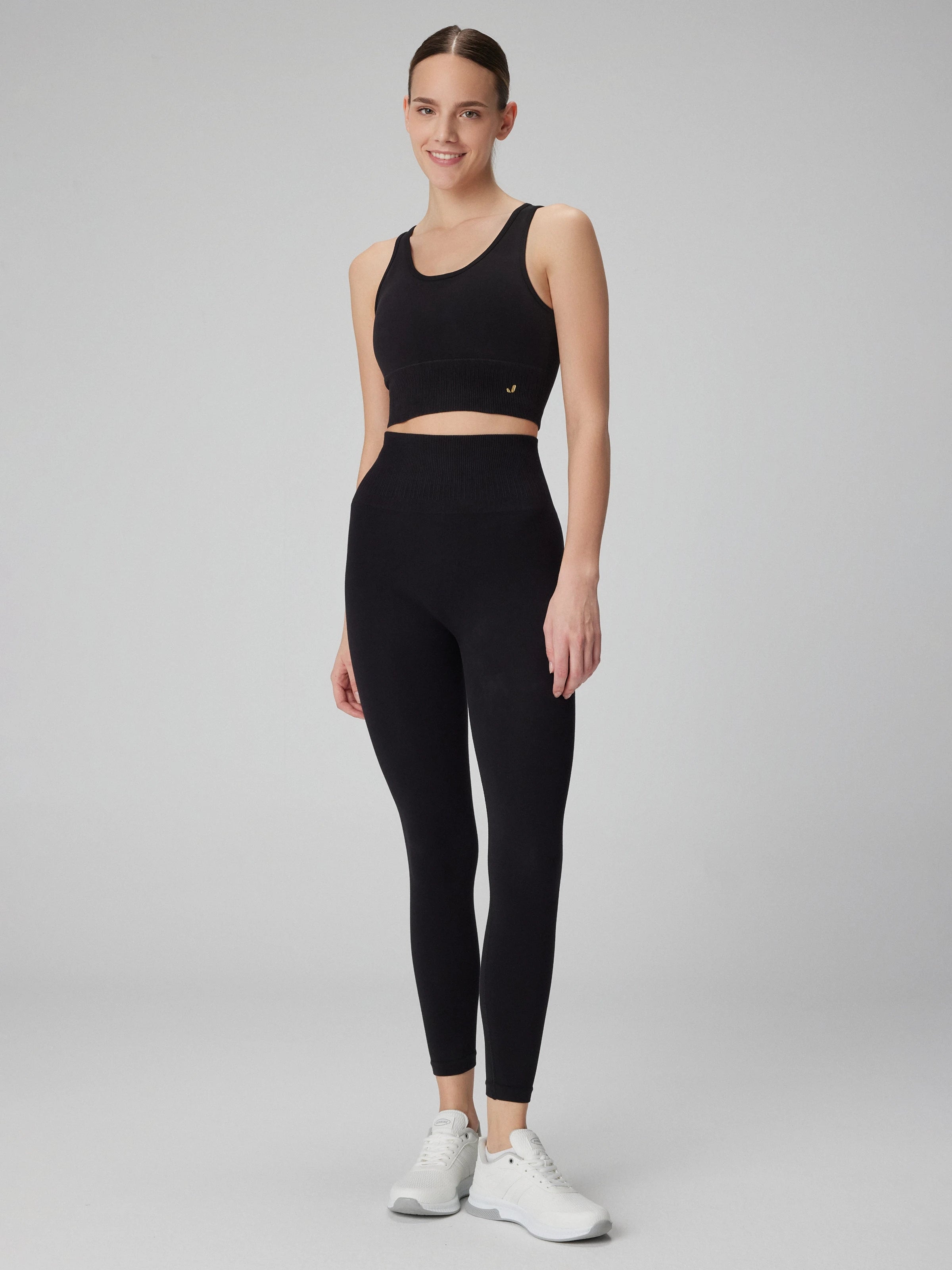 Luz Kemeri Rip Detaylı Yüksek Bel, Sıkılaştırıcı Tayt Siyah