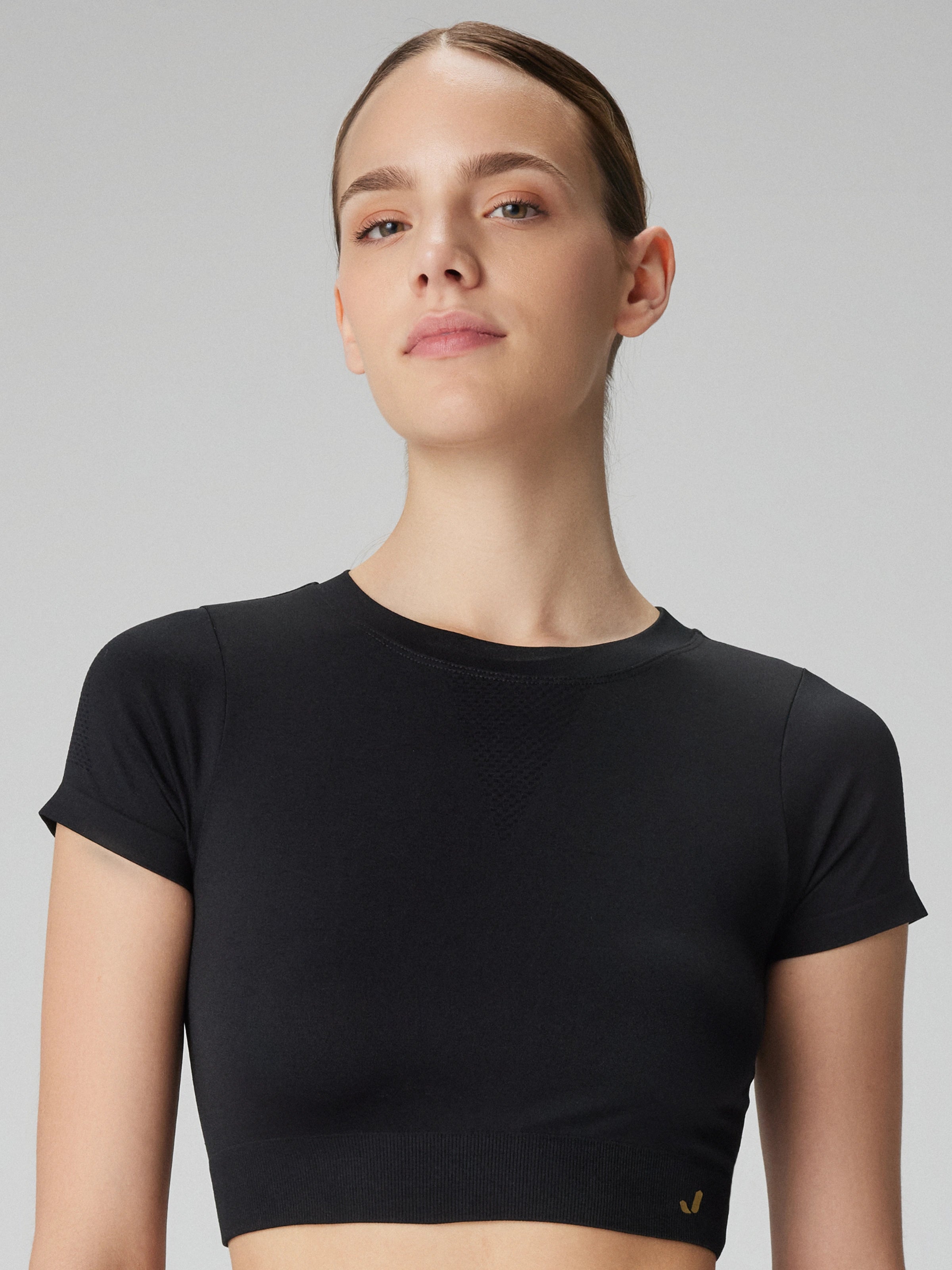 Captiva Yumuşak Dokulu & Esnek Crop Top Siyah