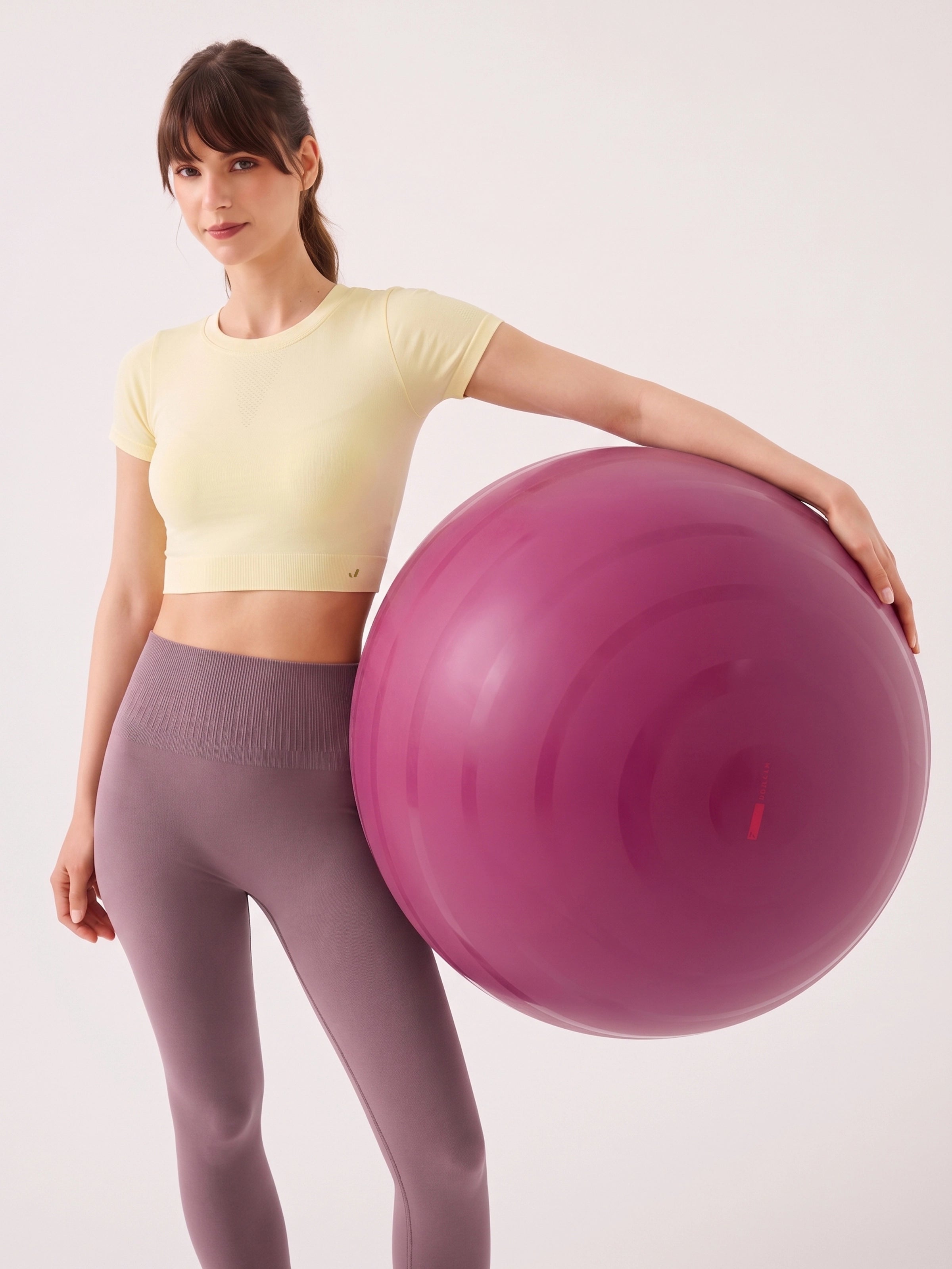 Captiva Yumuşak Dokulu & Esnek Crop Top Sarı