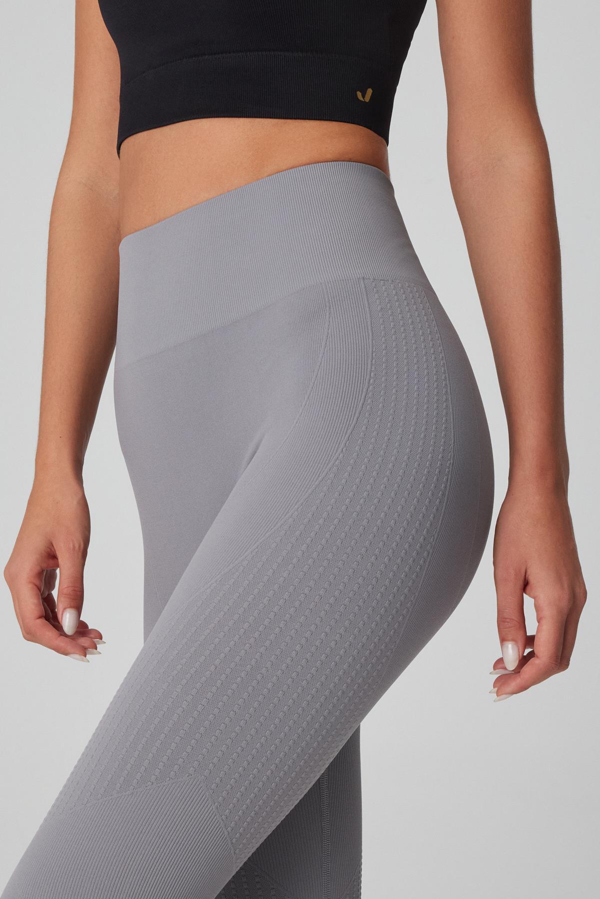 Lily Pattern Detailed Shaping Leggings Gray