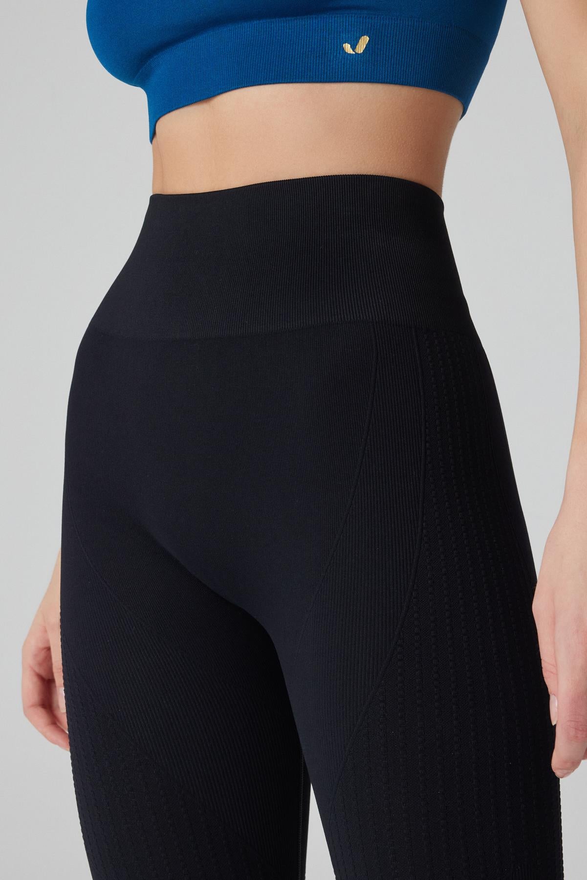 Lily Pattern Detailed Shaping Leggings Black