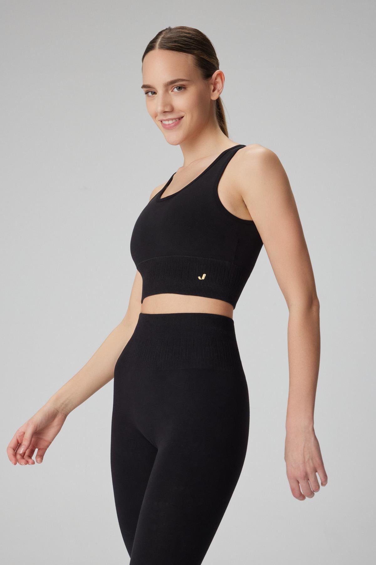 Luz Sıkılaştırıcı & Kaplı Spor Sütyeni Siyah