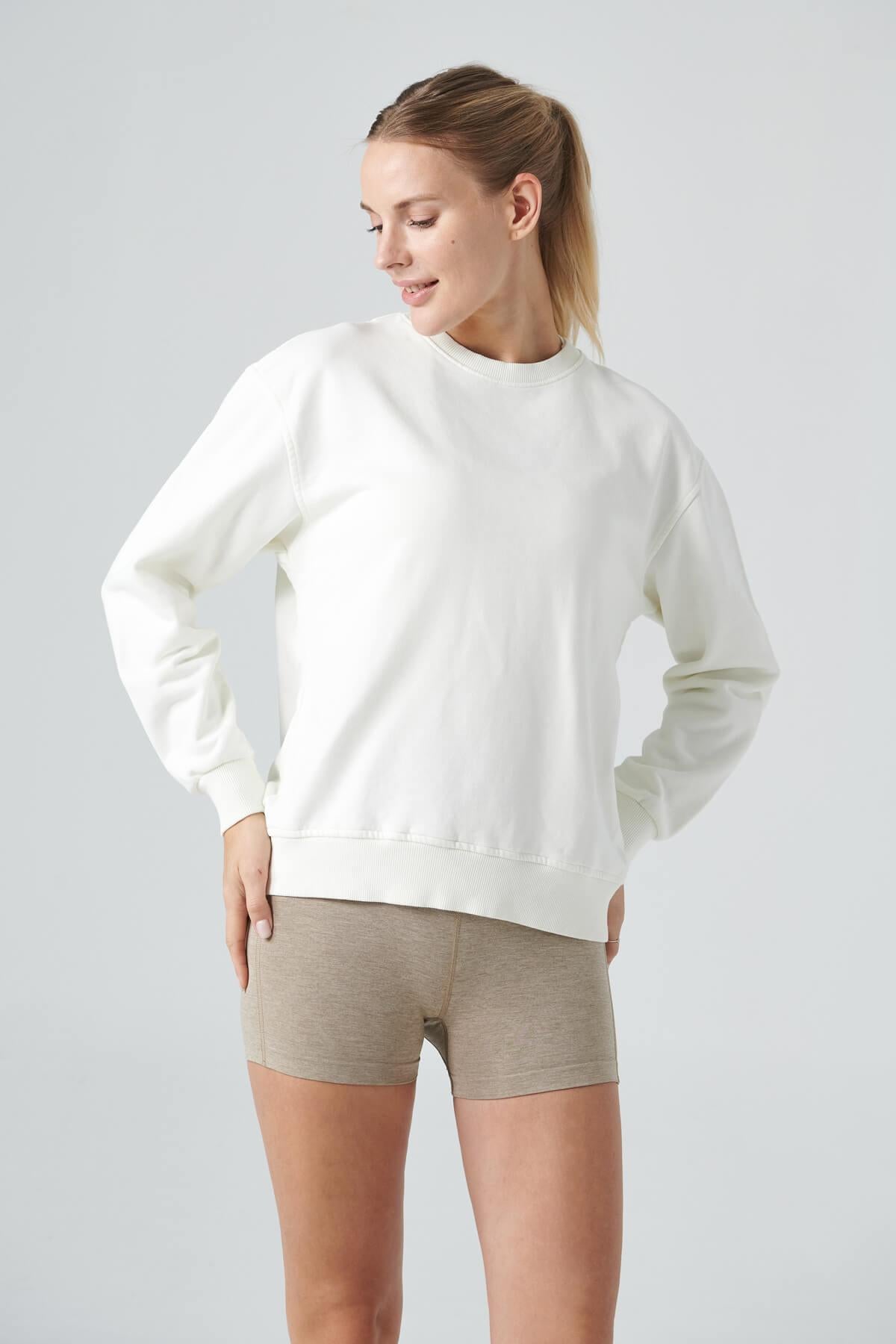 Lydney Kadın Sıfır Yaka Sweatshirt Krem