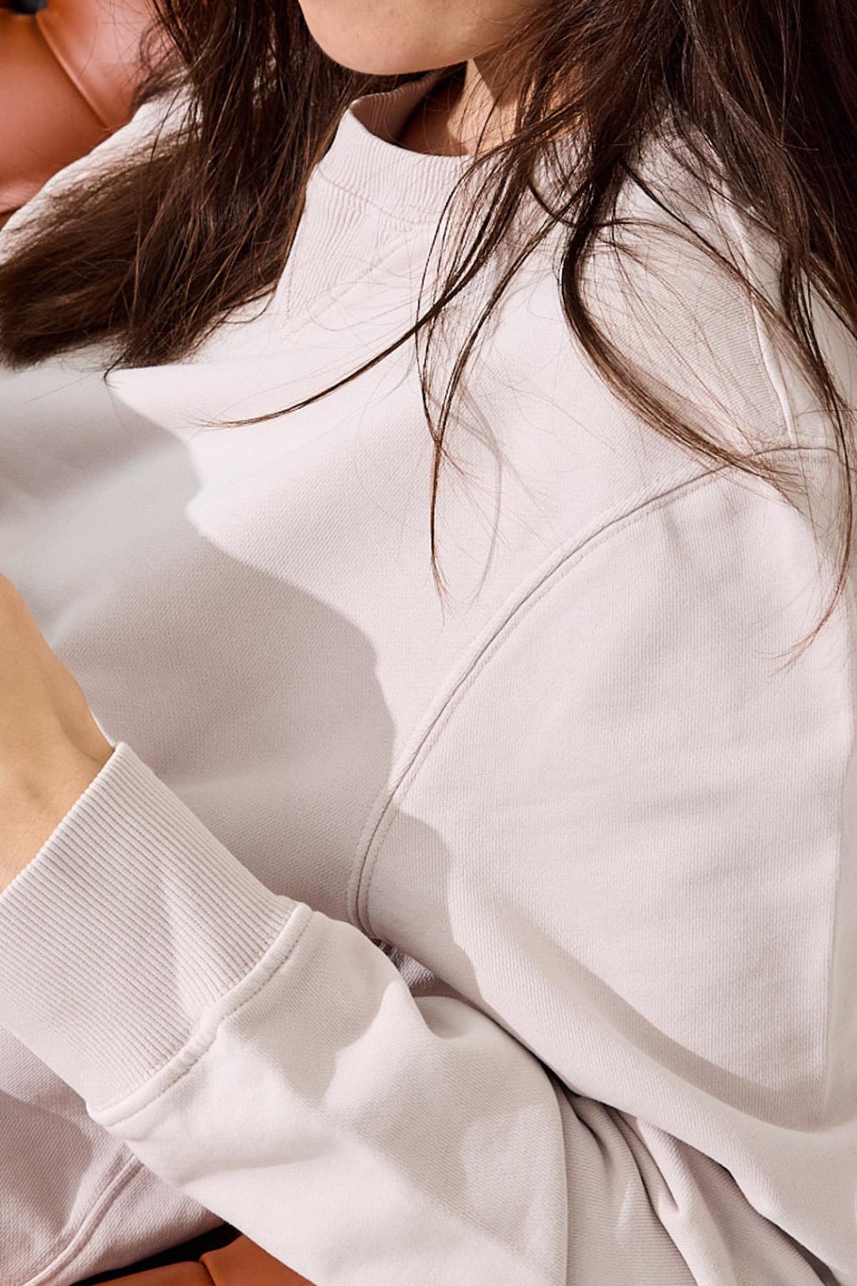 Lydney Women V Detail Crew Neck Sweatshirt Beige