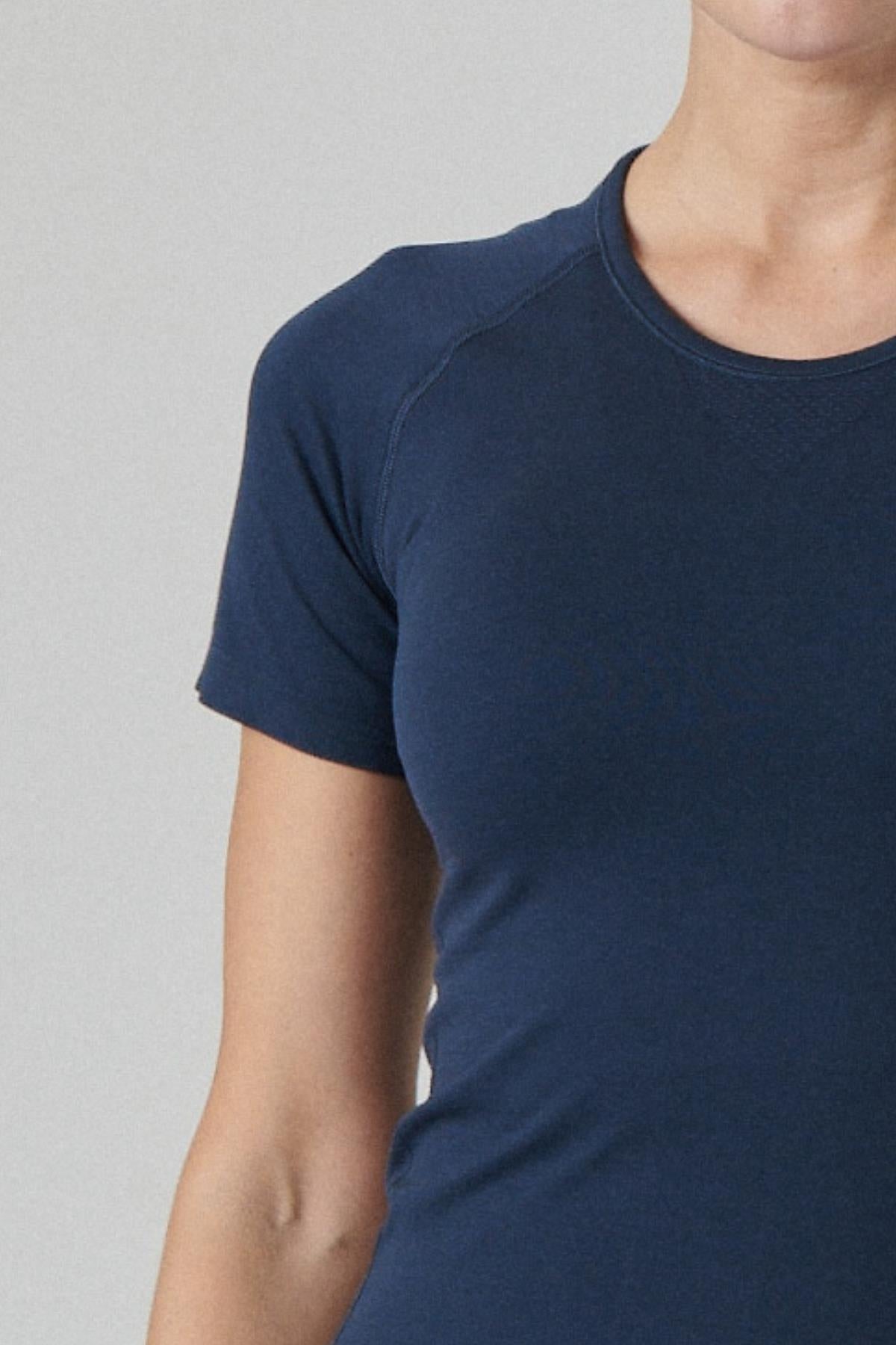 Pasto Crew Neck Ultra Light T-Shirt Navy 